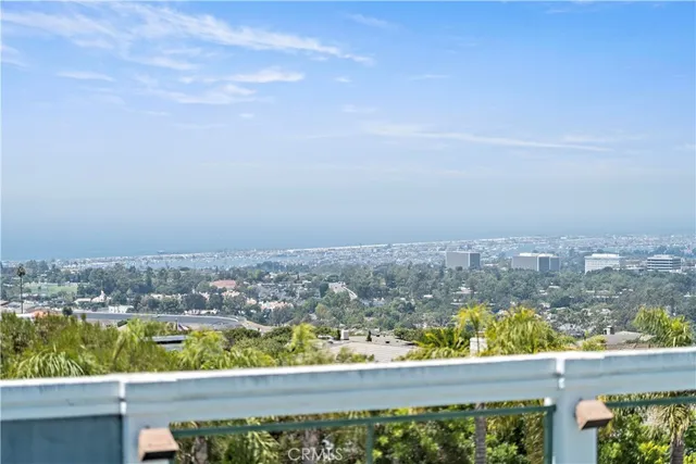 $4,980,000 | 24 Narbonne, Newport Beach, CA 92660