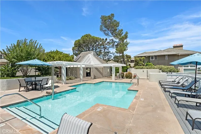$4,980,000 | 24 Narbonne, Newport Beach, CA 92660