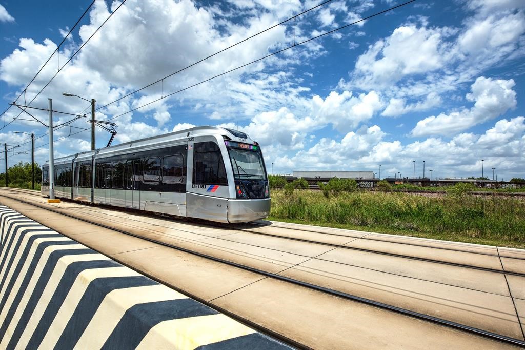 612 Delmar Street Houston, TX 77023 - Photo 15 of 19 Light rail on Harrisburg into Downtown and down to U of H/ Med Center.