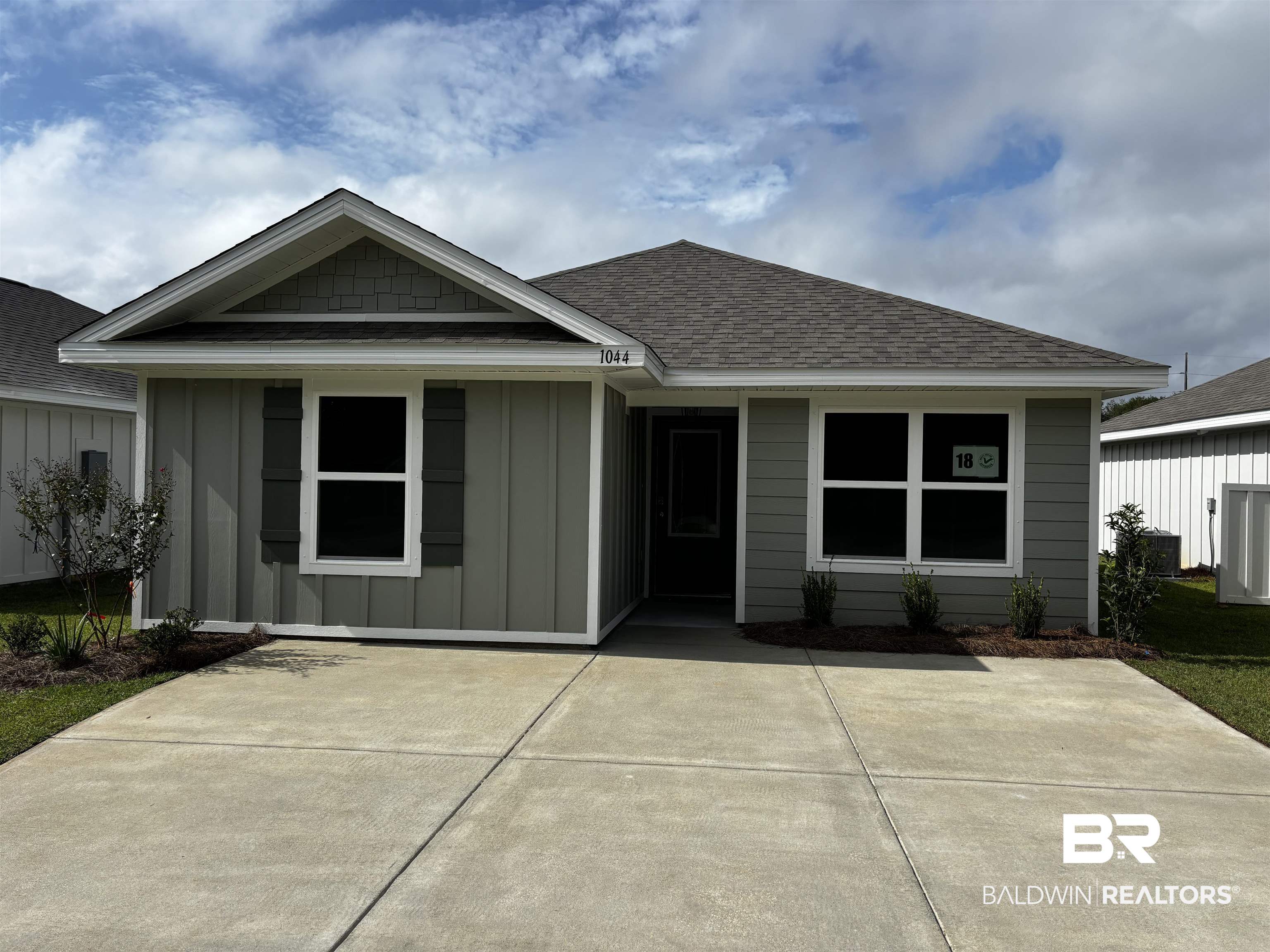 1044 South Bay Street Foley, AL 36535 - Photo 2 of 30