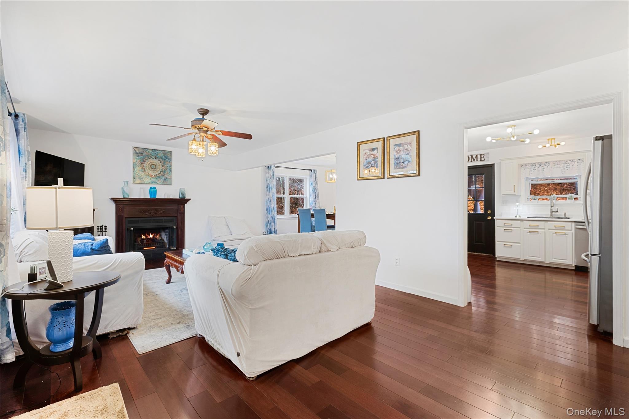 27 Cannon Road Carmel, NY 10512 - Photo 3 of 32 Gallery Image 3