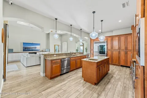 $1,300,000 | 6895 Cottonwood Drive, Grant, FL 32949