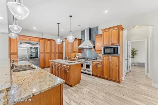 $1,300,000 | 6895 Cottonwood Drive, Grant, FL 32949