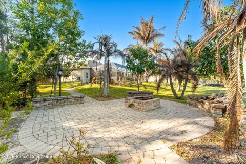 $1,300,000 | 6895 Cottonwood Drive, Grant, FL 32949