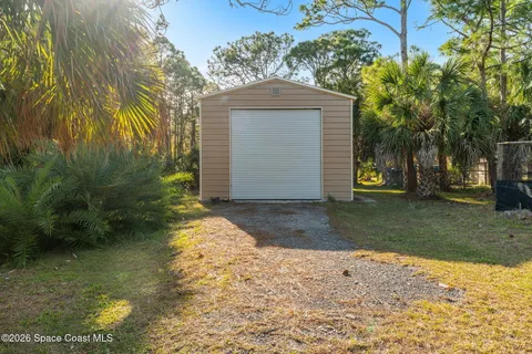 $1,300,000 | 6895 Cottonwood Drive, Grant, FL 32949