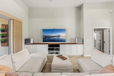 $1,300,000 | 6895 Cottonwood Drive, Grant, FL 32949