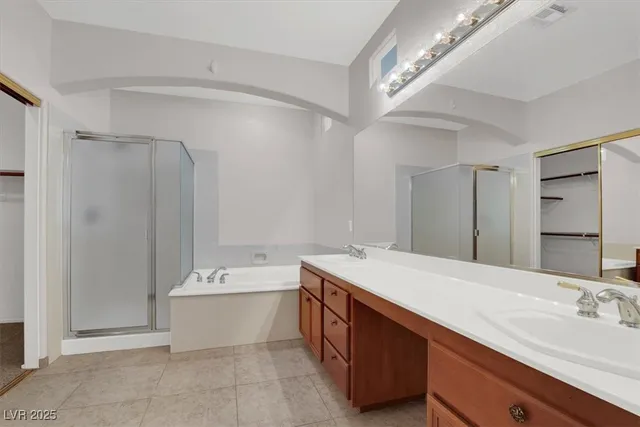 $2,450 | 133 Torchwood Lane, Las Vegas, NV 89144