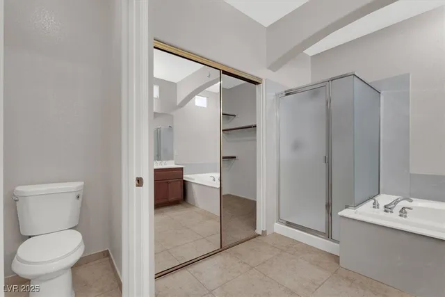 $2,450 | 133 Torchwood Lane, Las Vegas, NV 89144