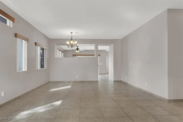 $2,450 | 133 Torchwood Lane, Las Vegas, NV 89144