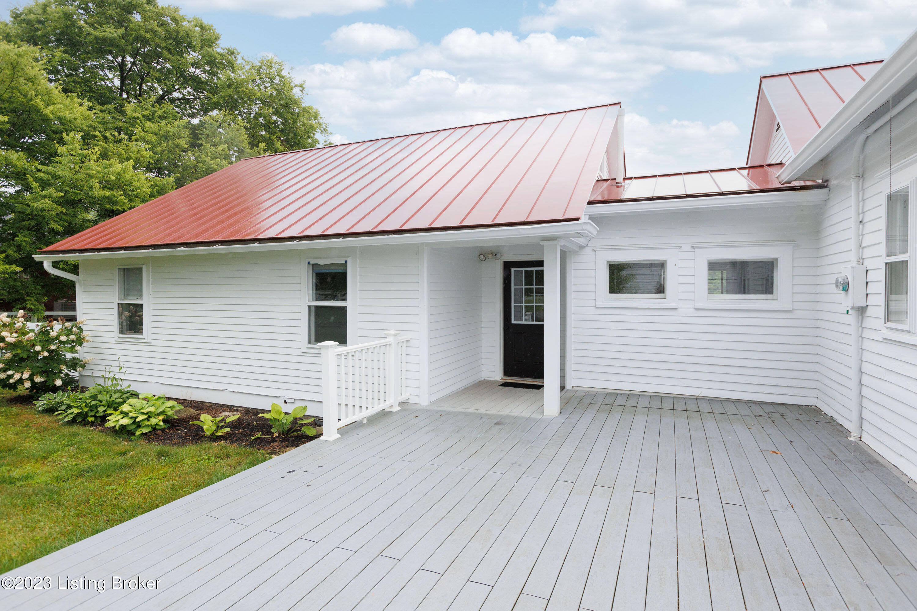 9631 Fairmount Road Louisville, KY 40291 - Photo 50 of 60 020