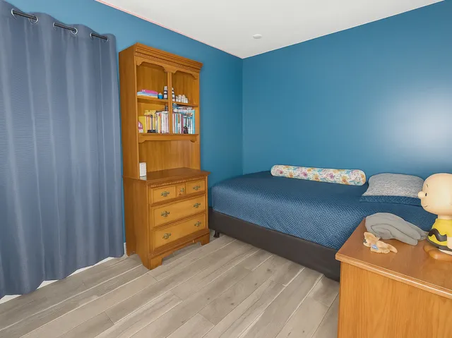 $269,900 | 30W105 Maplewood Drive, Warrenville, IL 60555