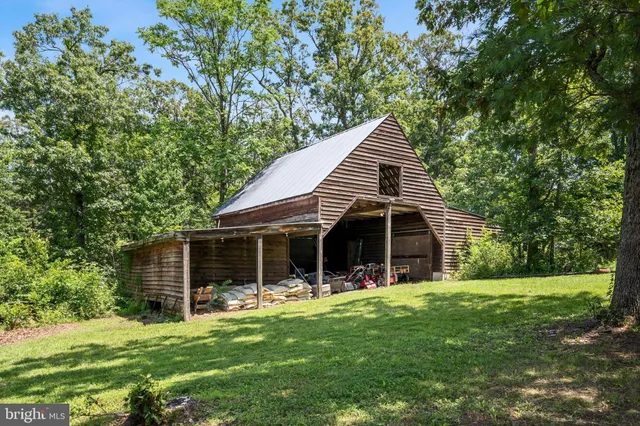 $1,095,000 | 410 Valley View Drive, Winchester, VA 22603