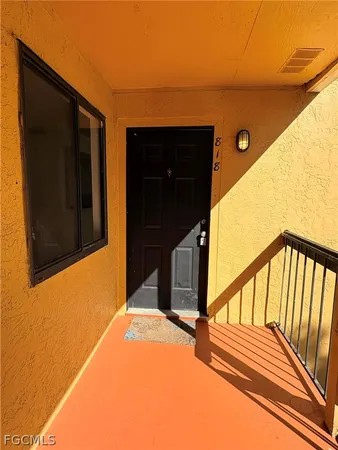 $950 | 2915 Winkler Avenue, Unit 818, Fort Myers, FL 33916