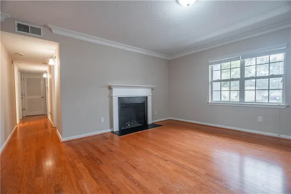 $2,350 | 295 Winding River Drive, Unit H, Atlanta, GA 30350