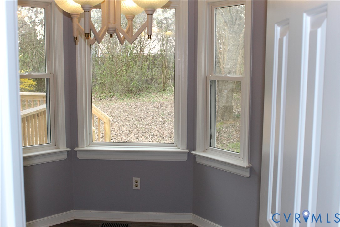 13909 Sagebrook Road Midlothian, VA 23112 - Photo 15 of 41 a view of a room that has a window in it
