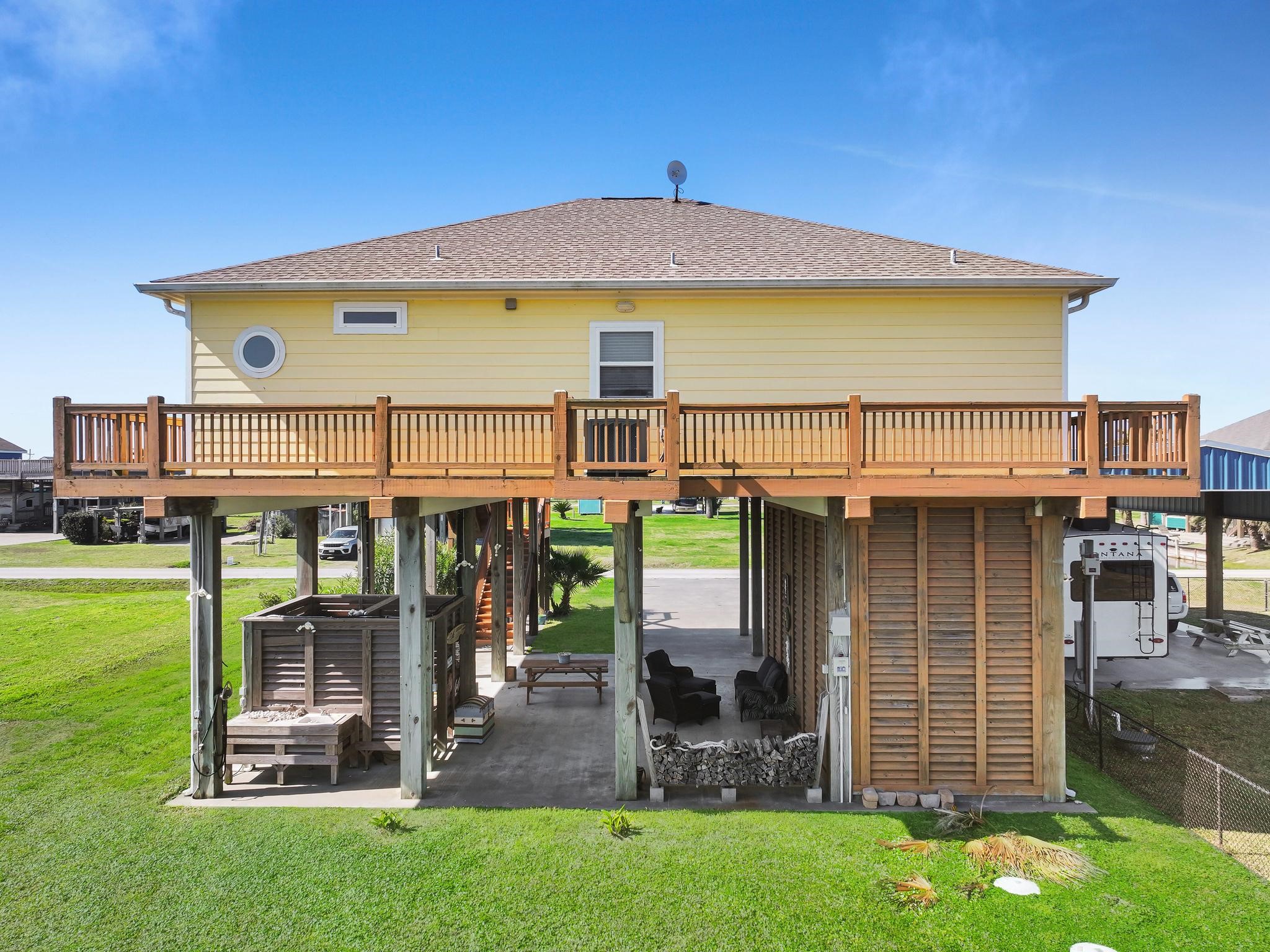 938 South Sage Road Crystal Beach, TX 77650 - Photo 12 of 46