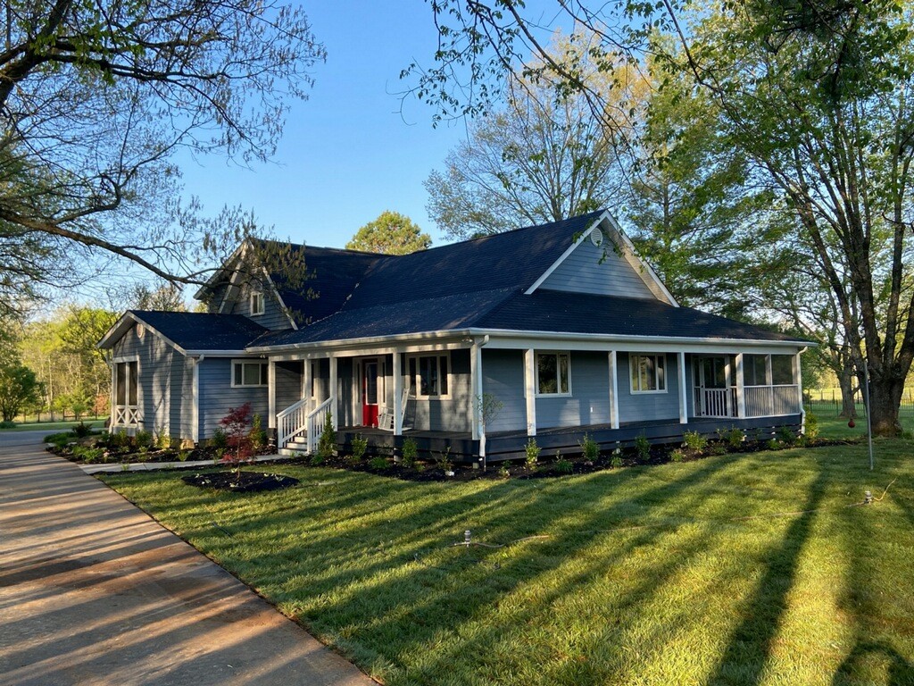 3486 Tobe Robertson Road Columbia, TN 38401 - Photo 1 of 75 Gallery Image 1