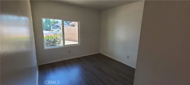 $2,900 | 421 Royal Circle, Corona, CA 92879