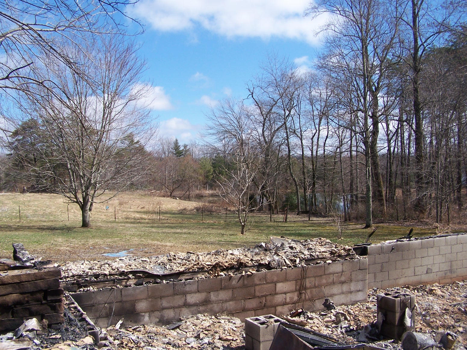 912 Al Goss Road Crossville, TN 38571 - Photo 6 of 15 100_3682