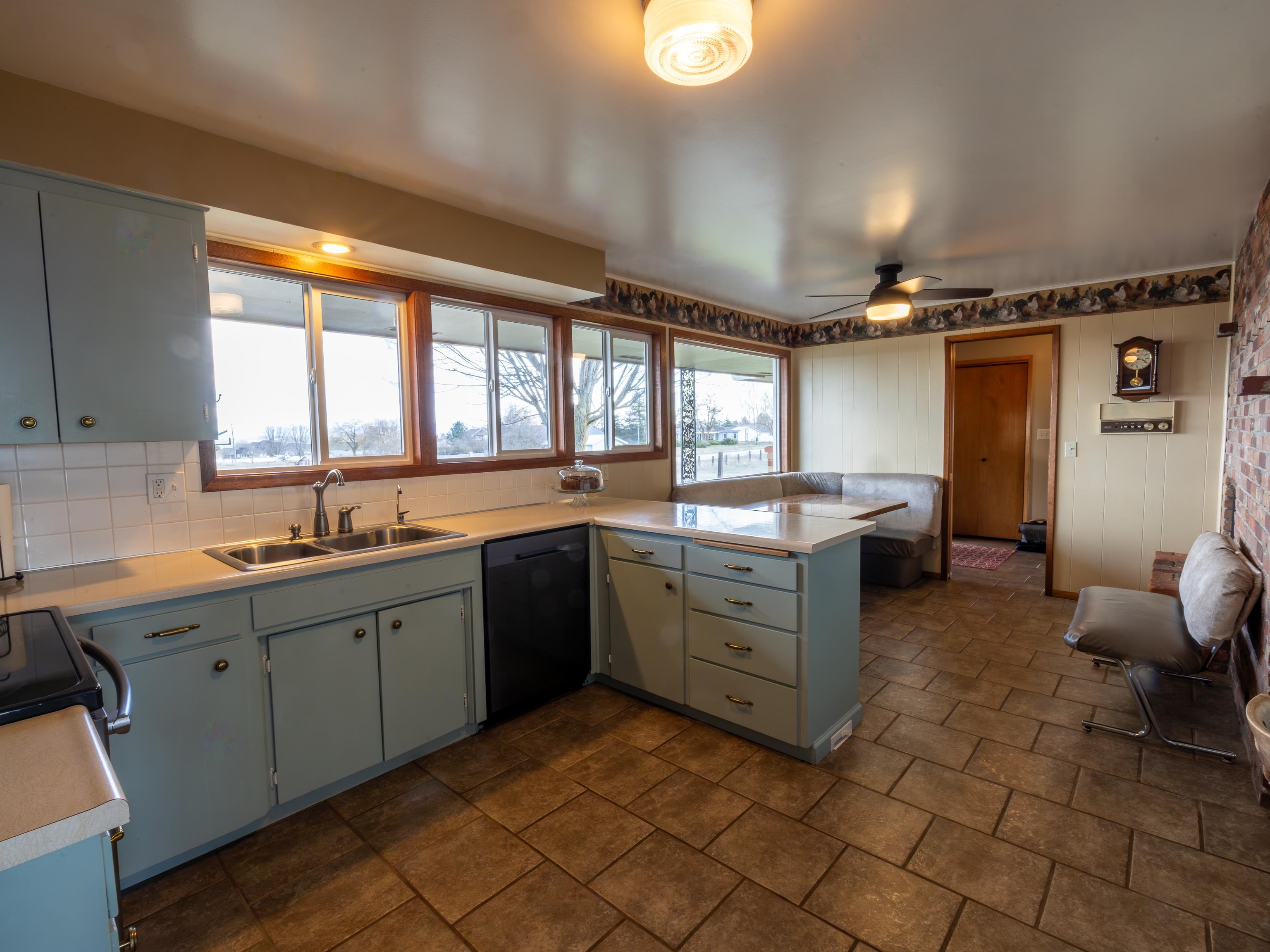 9707 North Edna Street Spokane, WA 99208 - Photo 9 of 48