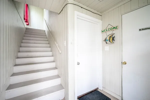 a view of entryway
