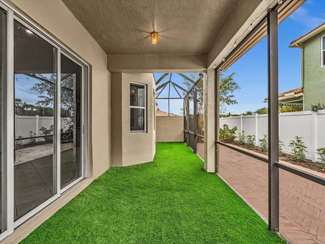 $1,089,000 | 10844 Lake Wynds Court, Boynton Beach, FL 33437