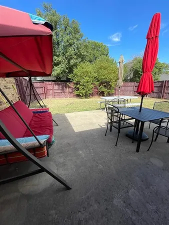 $2,500 | 490 Clear Creek Lane, Coppell, TX 75019