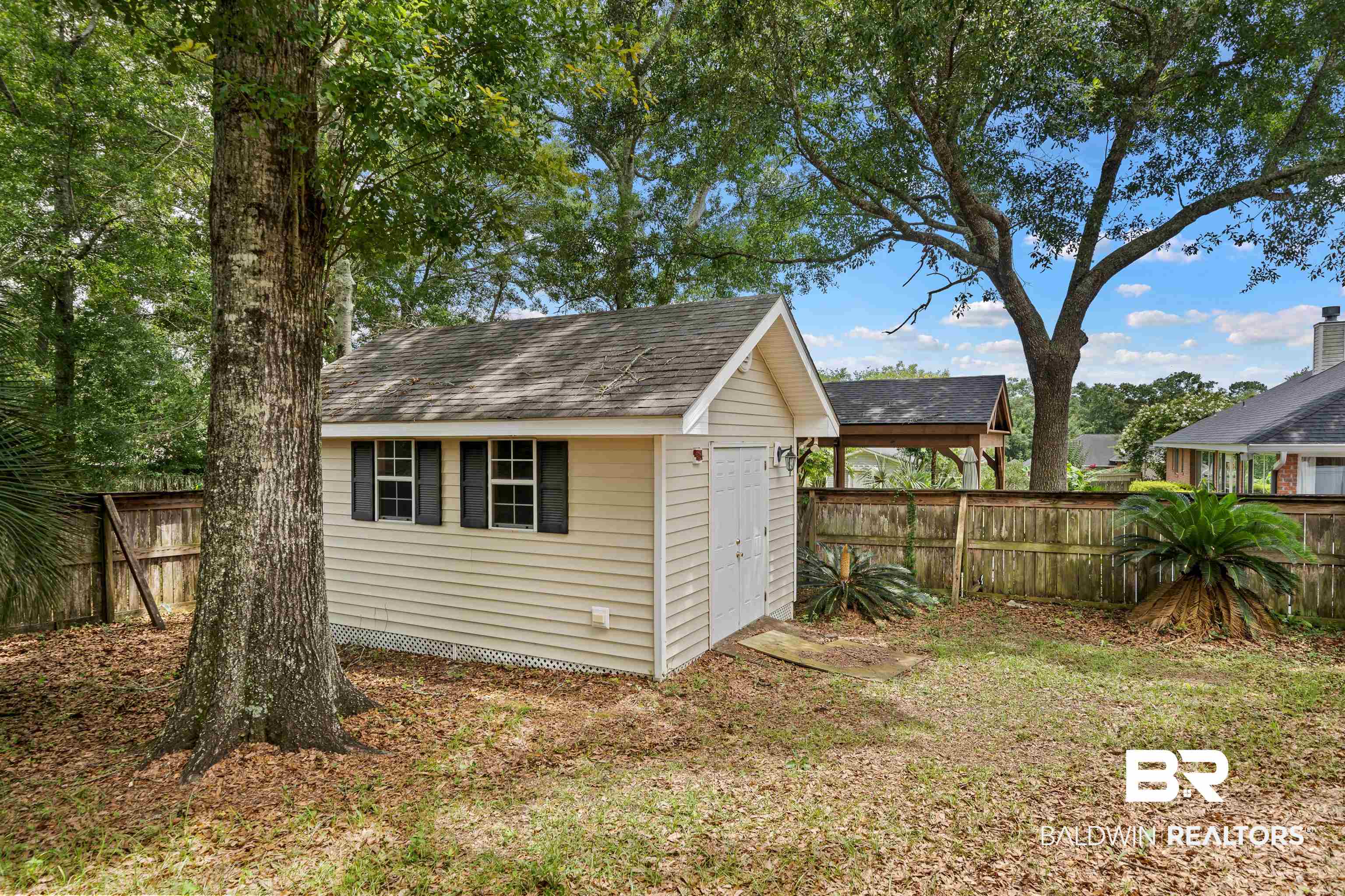 16362 Hamlet Lane Foley, AL 36535 - Photo 35 of 46 Storage building