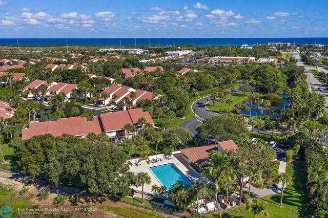 $3,499 | 402 Sea Oats Drive, Unit E, Juno Beach, FL 33408