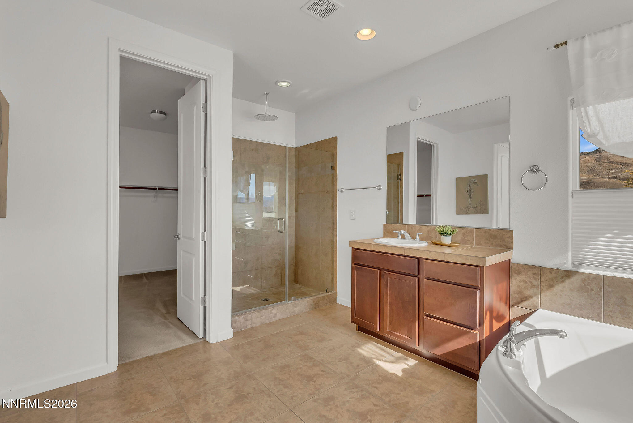 2730 Foxhunter Lane Reno, NV 89521 - Photo 25 of 50 2730FoxhunterLane-52