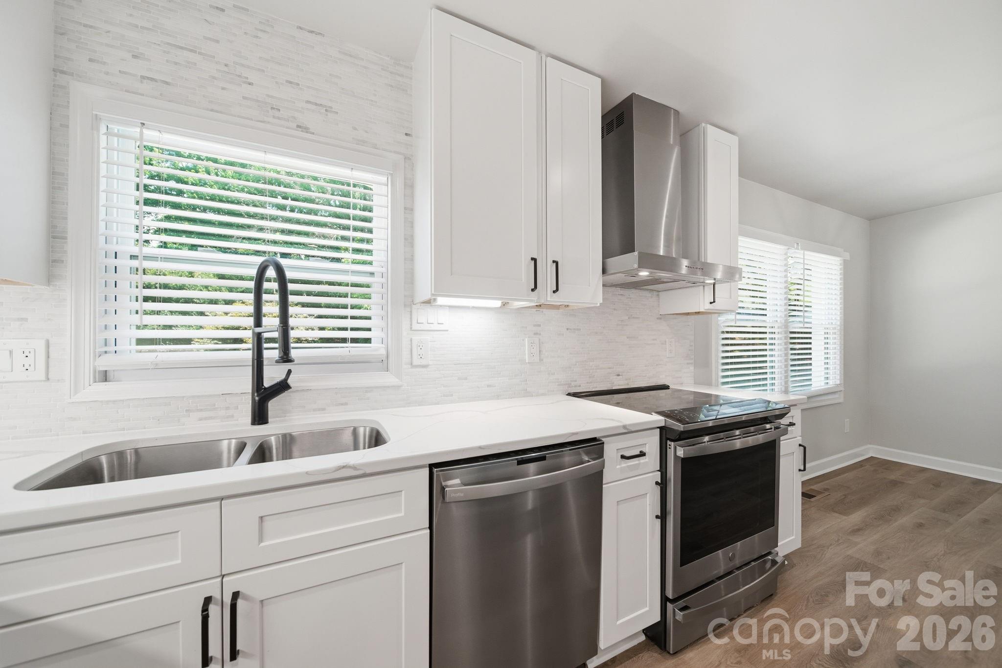 6319 Thermal Road Charlotte, NC 28211 - Photo 14 of 41
