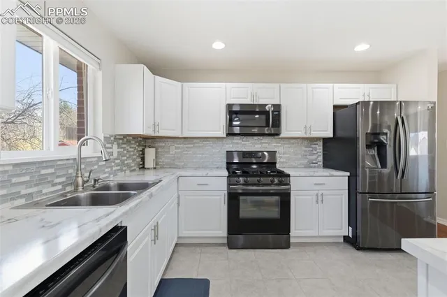 $449,000 | 6933 Metropolitan Street, Colorado Springs, CO 80911