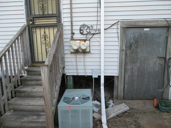 $229,999 | 10011 South Exchange Avenue, Chicago, IL 60617