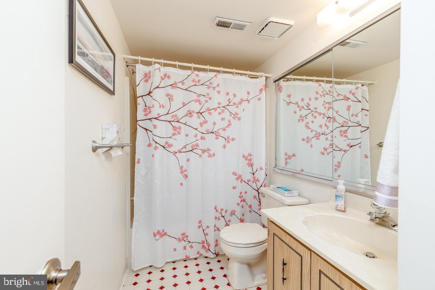 2 Sheppards Lane Mount Laurel, NJ 08054 - Photo 18 of 26