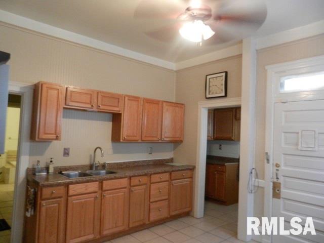 1306 North Sheridan Road Peoria, IL 61606 - Photo 3 of 21 Gallery Image 3