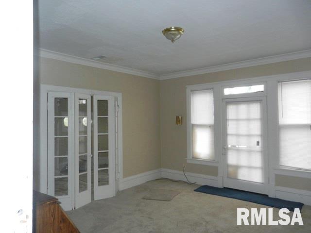 1306 North Sheridan Road Peoria, IL 61606 - Photo 8 of 21 Gallery Image 8