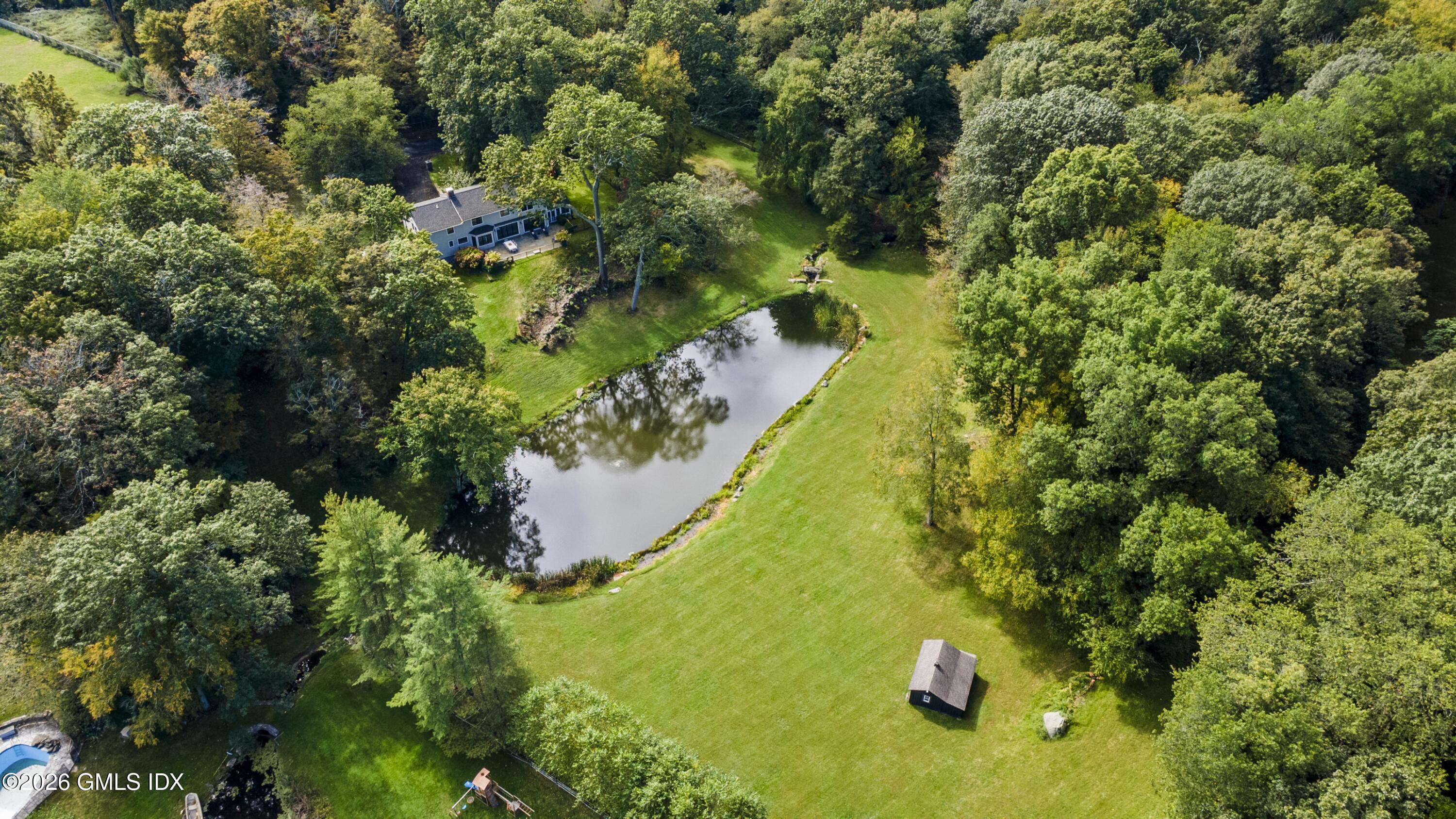 29 Hunting Ridge Road Greenwich, CT 06831 - Photo 52 of 59 Aerial