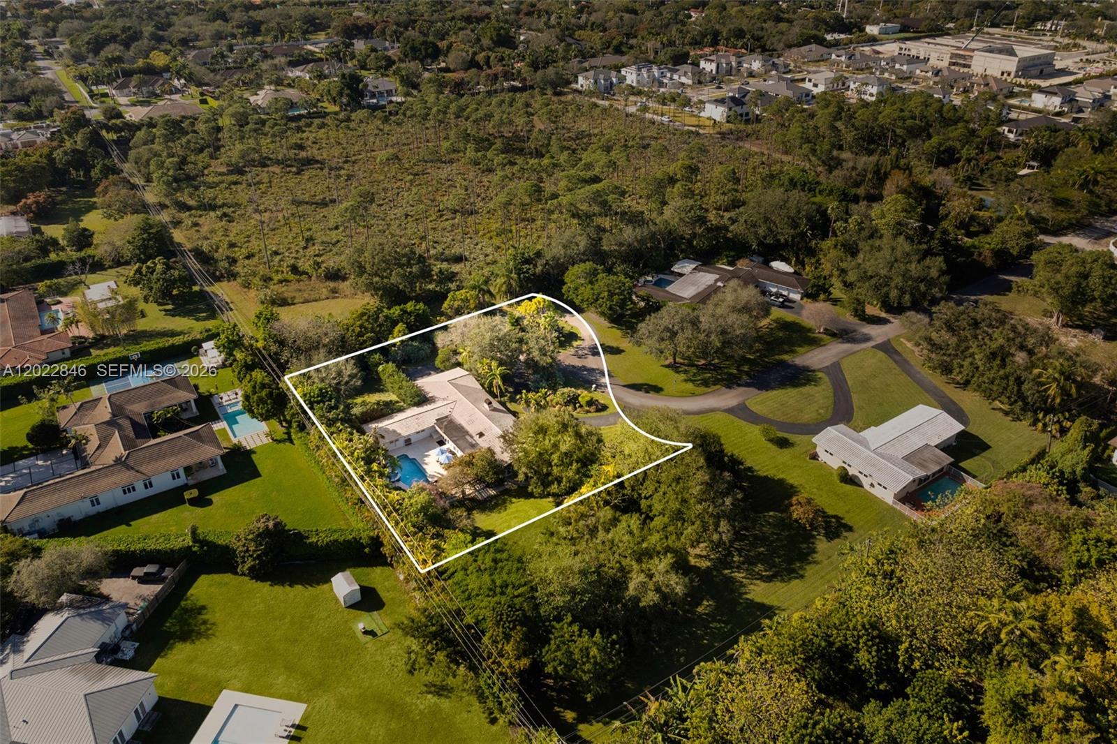 7290 Southwest 77th Terrace Miami, FL 33143 - Photo 5 of 35