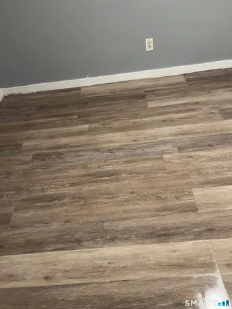 $1,750 | 11 7th Street, Unit 1, Derby, CT 06418