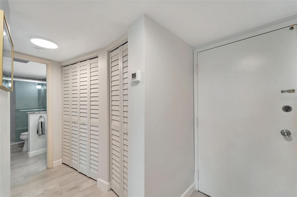 5855 Midnight Pass Road, Unit 314 Sarasota, FL 34242 - Photo 29 of 58