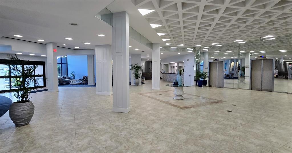 5855 Midnight Pass Road, Unit 314 Sarasota, FL 34242 - Photo 34 of 58