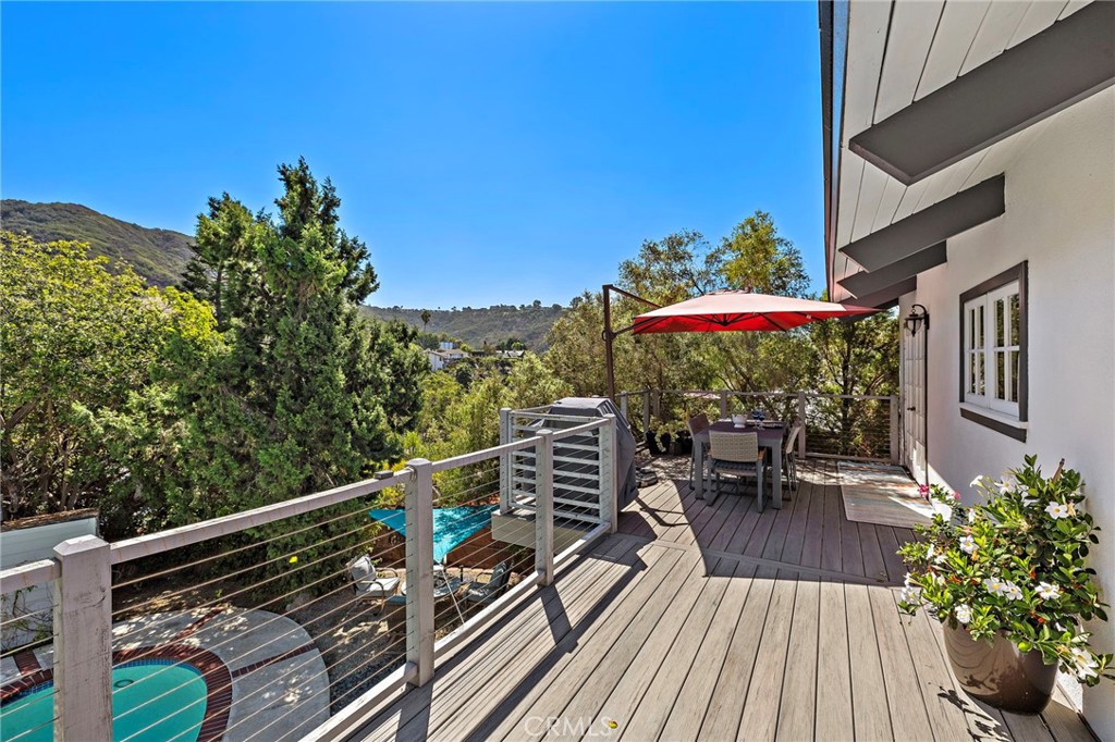 1467 Regatta Road Laguna Beach, CA 92651 - Photo 17 of 36 Gallery Image 17