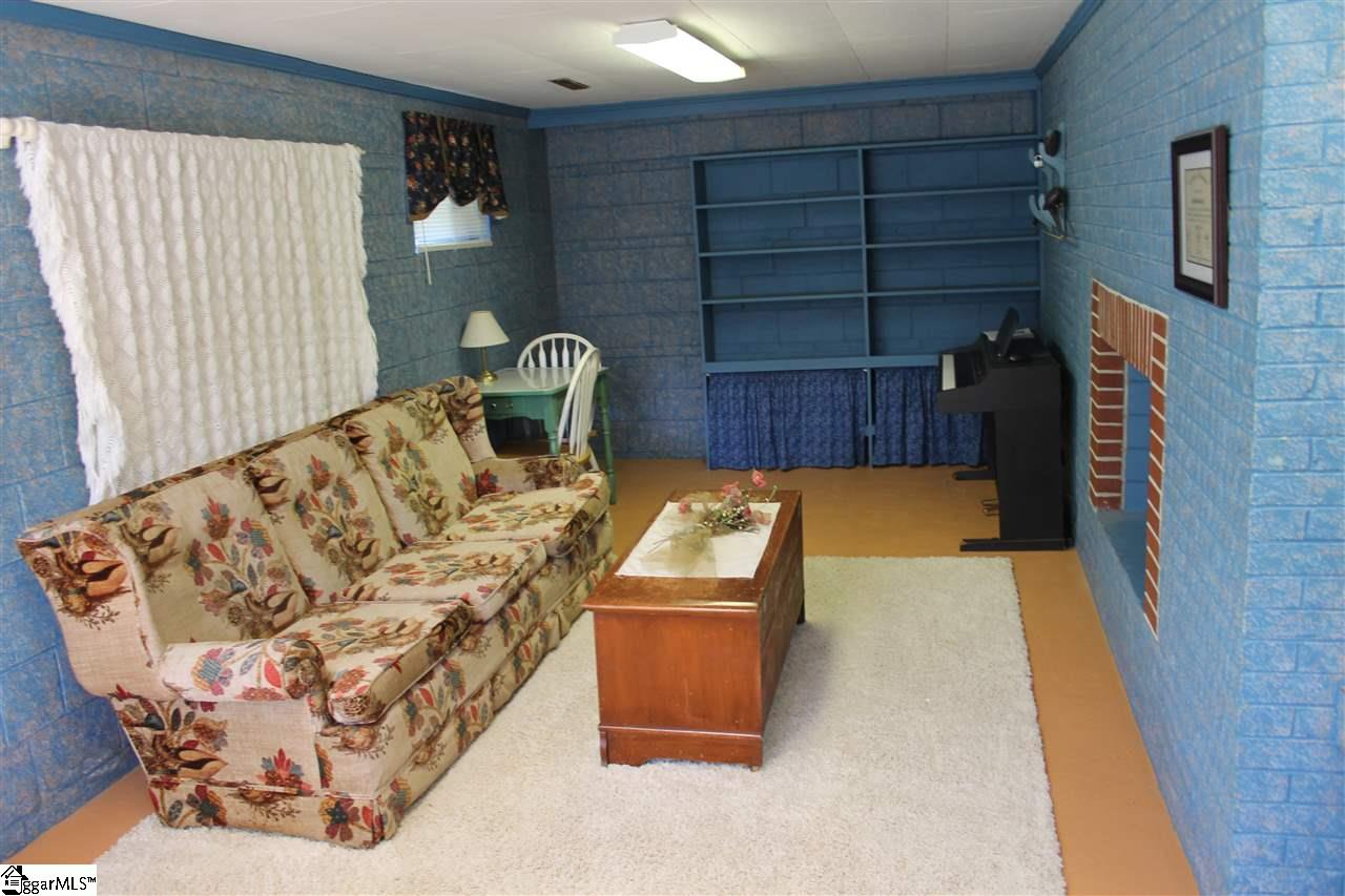 10 Berryhill Road Greenville, SC 29615 - Photo 5 of 5 Gallery Image 5