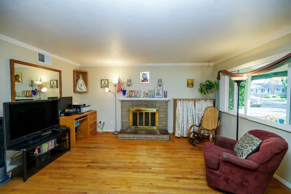 $385,000 | 1509 Sandalwood Drive, Modesto, CA 95350