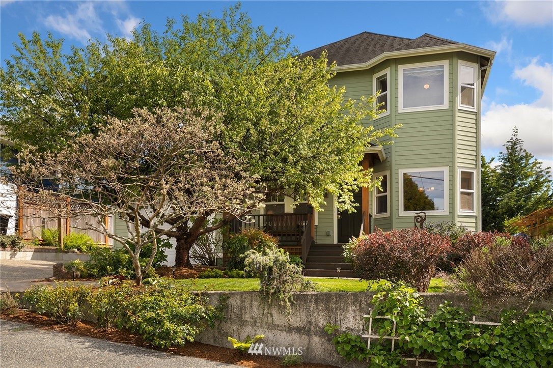 3745 Southwest Webster Street Seattle, WA 98126 - Photo 1 of 25 Gallery Image 1
