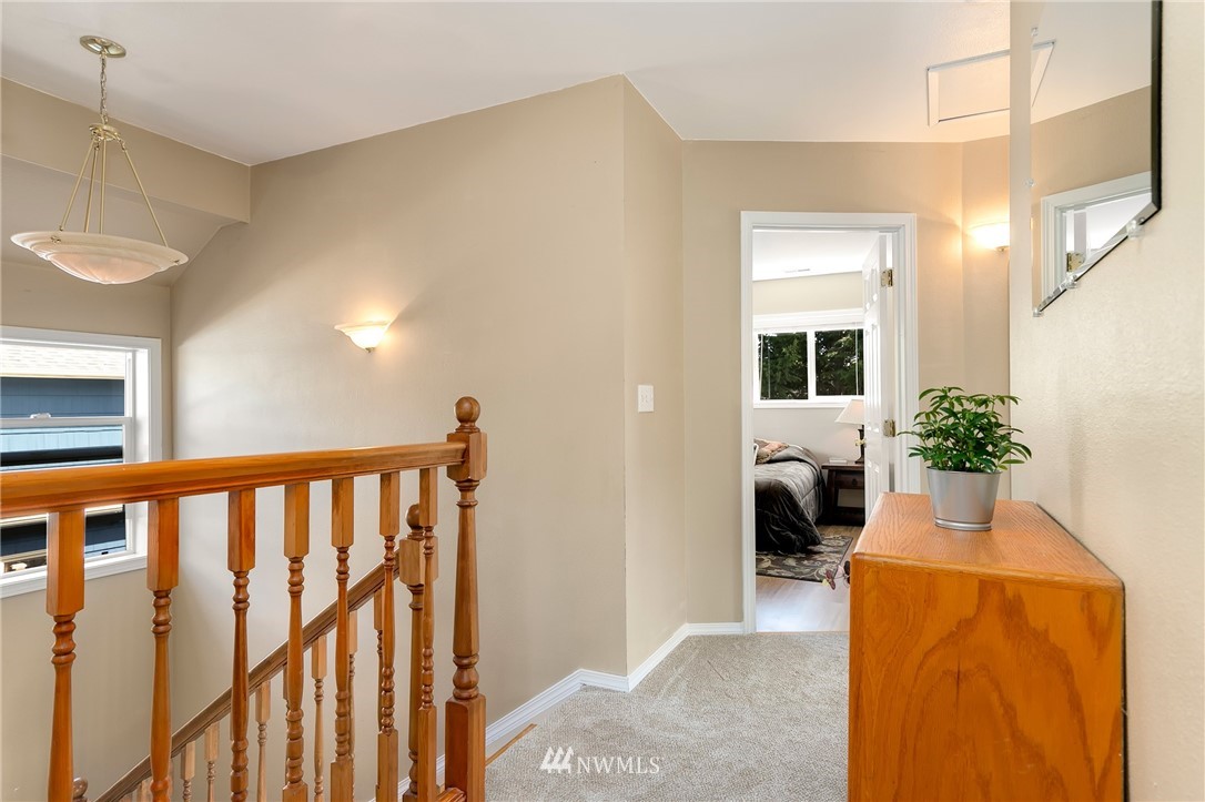 3745 Southwest Webster Street Seattle, WA 98126 - Photo 13 of 25 Gallery Image 13