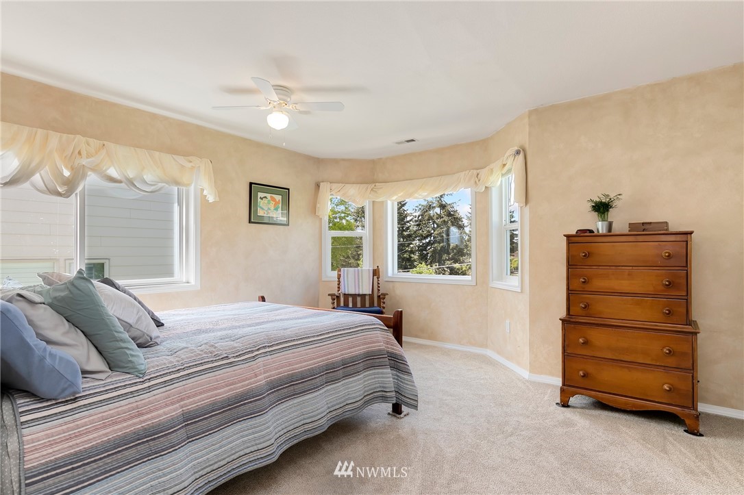 3745 Southwest Webster Street Seattle, WA 98126 - Photo 14 of 25 Gallery Image 14