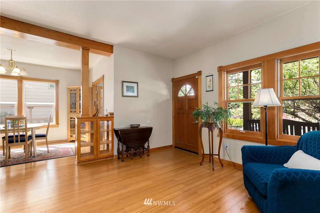 3745 Southwest Webster Street Seattle, WA 98126 - Photo 3 of 25 Gallery Image 3