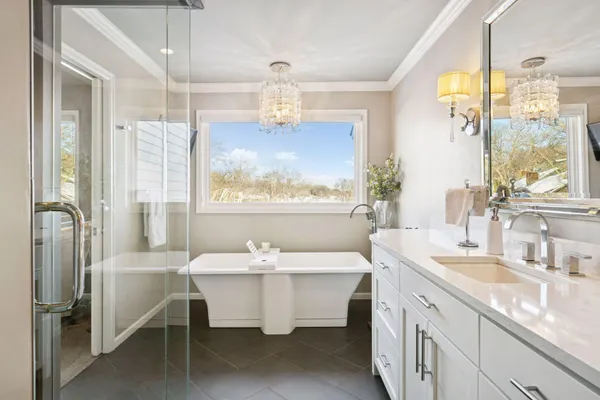 $1,399,000 | 1800 Commerce Boulevard, Mound, MN 55364