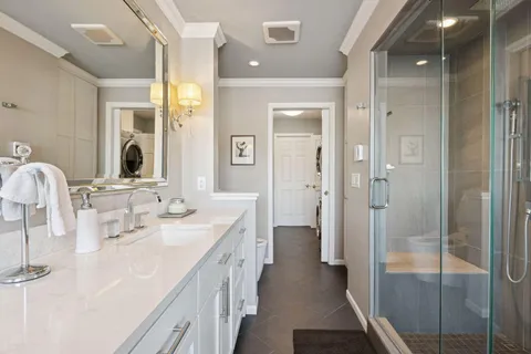 $1,399,000 | 1800 Commerce Boulevard, Mound, MN 55364